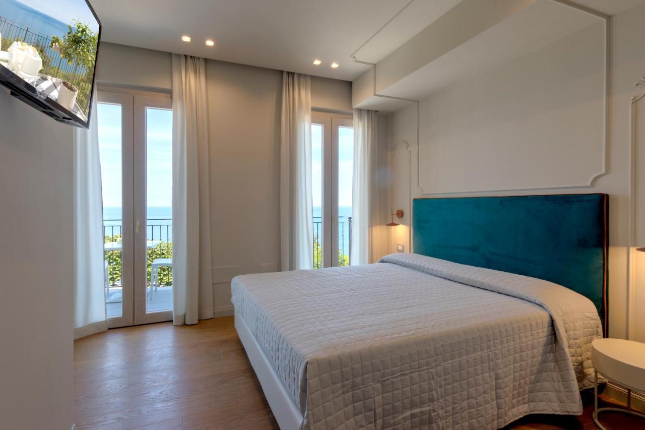 Diecidodici Boutiquerooms Sirolo Ngoại thất bức ảnh